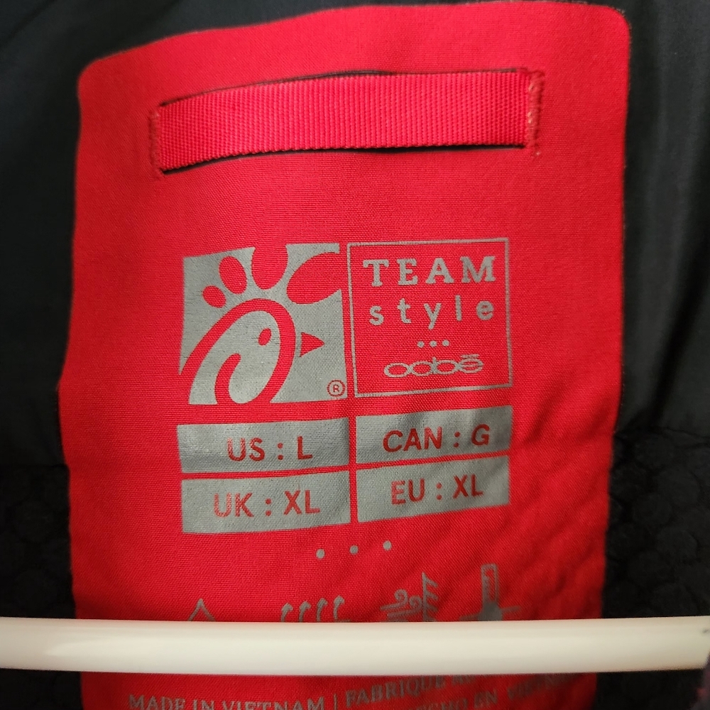 Chick-Fil-A Oobe Team Style Full Zip Up Jacket Size Large - Picture 2 of 11